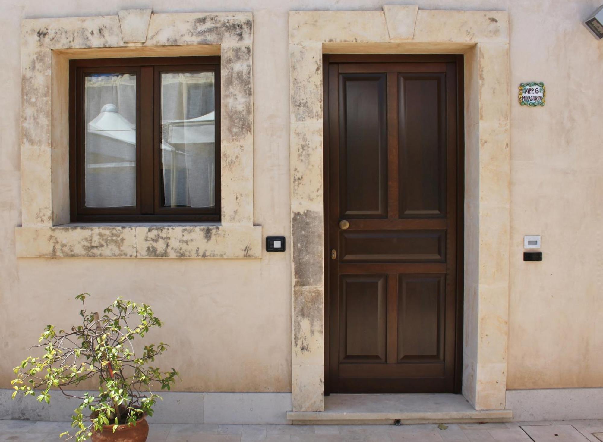 Case Vacanza Sant'Agostino Siracusa Сиракуза Екстериор снимка